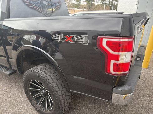 Used 2018 Ford F150 Lariat image 14