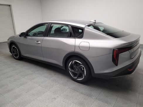 Used 2025 Kia K4 EX FWD image 3