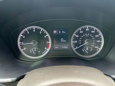Used 2019 Hyundai Santa Fe SE FWD image 18