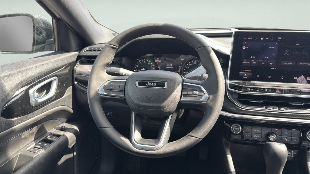 New 2026 Jeep Compass Latitude AWD/4WD image 14