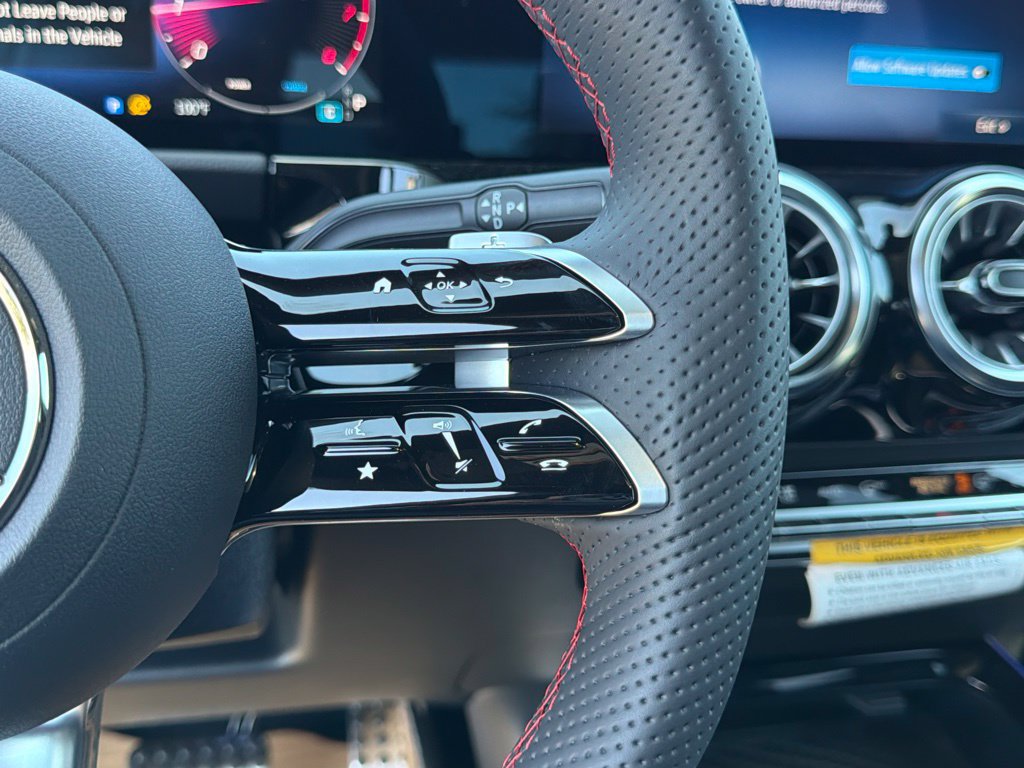 New 2026 Mercedes-Benz GLA 250 image 24