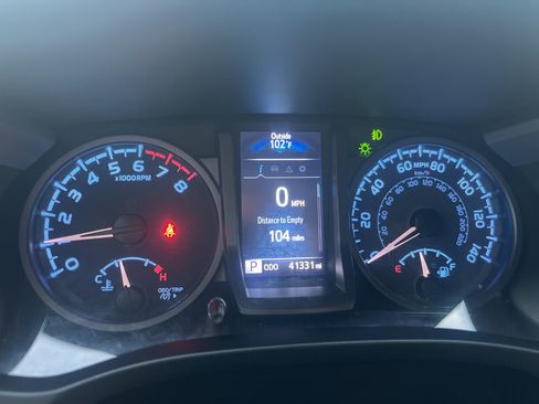 Used 2023 Toyota Tacoma TRD Off-Road AWD/4WD image 5
