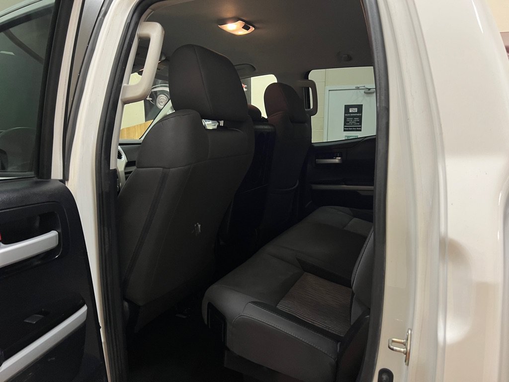 Used 2017 Toyota Tundra SR5 AWD/4WD image 18
