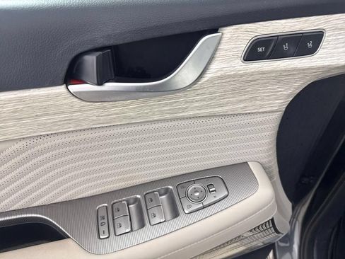 Used 2023 Hyundai Palisade Calligraphy FWD image 25