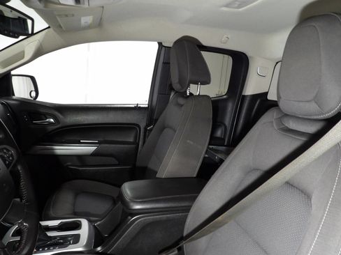Used 2022 Chevrolet Colorado LT w/ Fleet Safety Package RWD image 13