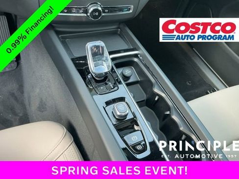 New 2026 Volvo XC60 B5 Plus w/ Protection Package Premier AWD/4WD image 19