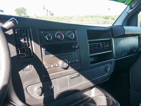 Used 2011 Chevrolet Express 1500 w/ Chrome Appearance Package image 18