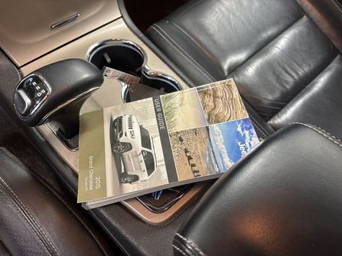 Used 2015 Jeep Grand Cherokee Limited image 26