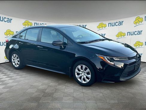 Used 2023 Toyota Corolla LE FWD image 1