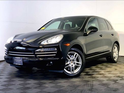 Used 2014 Porsche Cayenne Platinum Edition AWD/4WD image 1