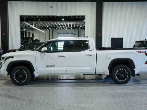 Used 2022 Toyota Tundra SR5 image 8