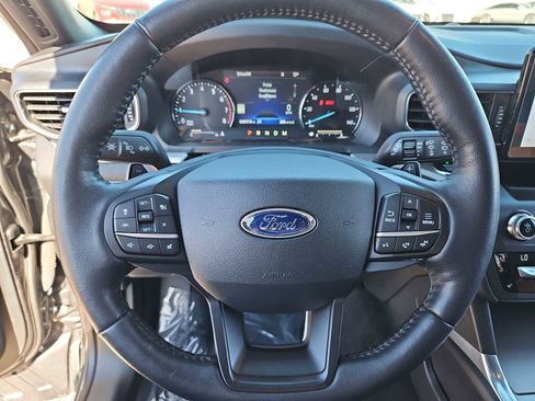 Used 2020 Ford Explorer XLT w/ Equipment Group 202A image 23
