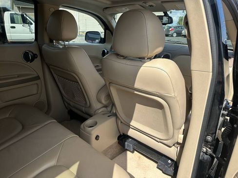 Used 2006 Chevrolet HHR LT w/ Preferred Equipment Group FWD image 37