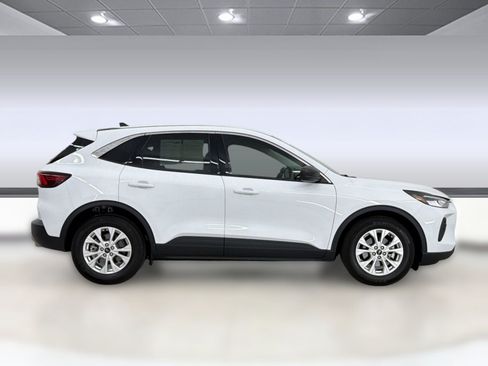 Used 2023 Ford Escape Active FWD image 8