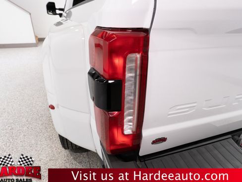 Used 2023 Ford F350 XLT w/ 360-Degree Camera Package AWD/4WD image 9