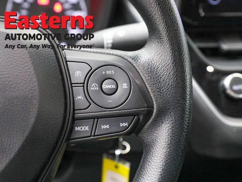 Used 2024 Toyota Corolla LE image 16