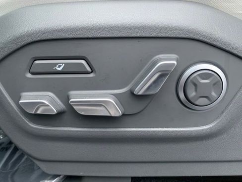 Certified 2025 Hyundai Santa Fe Calligraphy image 15