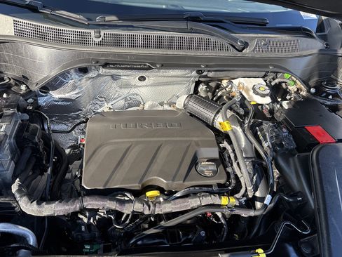 New 2026 Chevrolet Trax ACTIV w/ Sunroof Package image 50