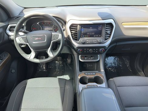 Used 2023 GMC Acadia SLE w/ Driver Convenience Package AWD/4WD image 18