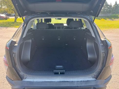 Used 2025 Hyundai Kona SEL FWD image 17