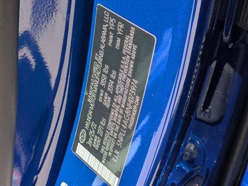 Used 2022 Hyundai Elantra SE FWD image 25
