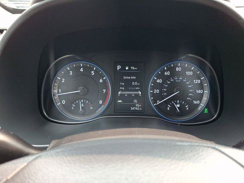 Used 2023 Hyundai Kona SEL w/ Cargo Package AWD/4WD image 19