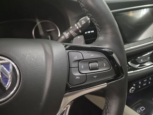 Used 2024 Buick Enclave Avenir w/ Avenir Technology Package image 19