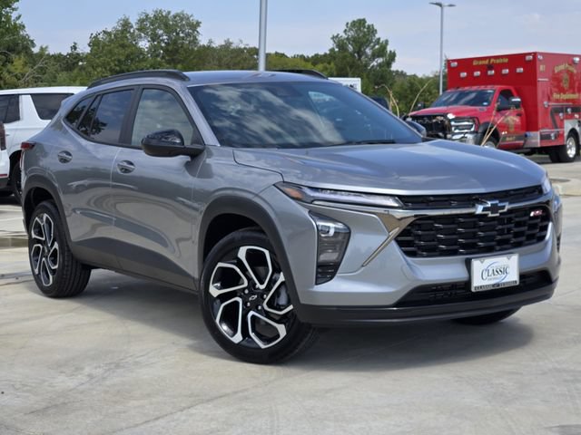 New 2026 Chevrolet Trax RS w/ Driver Confidence Package FWD image 1