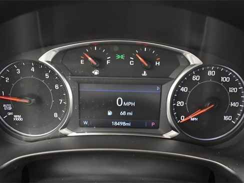 Used 2024 GMC Terrain SLT image 27