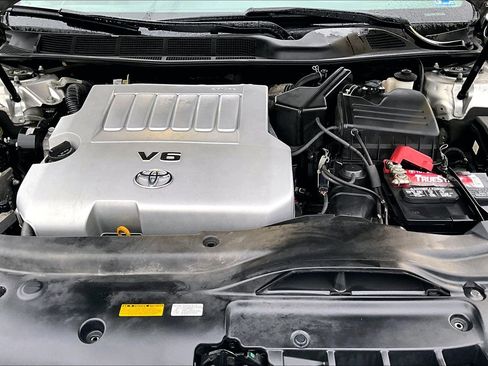 Used 2012 Toyota Avalon image 9