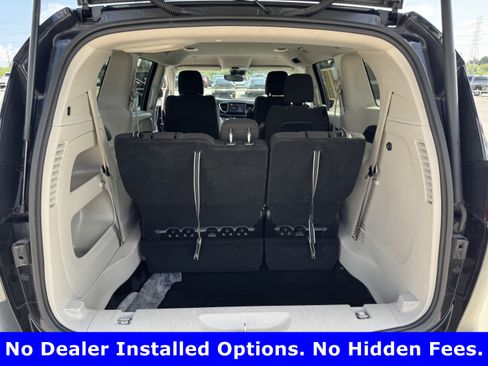 Used 2023 Chrysler Voyager LX FWD image 26