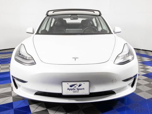Used 2018 Tesla Model 3 Long Range image 2