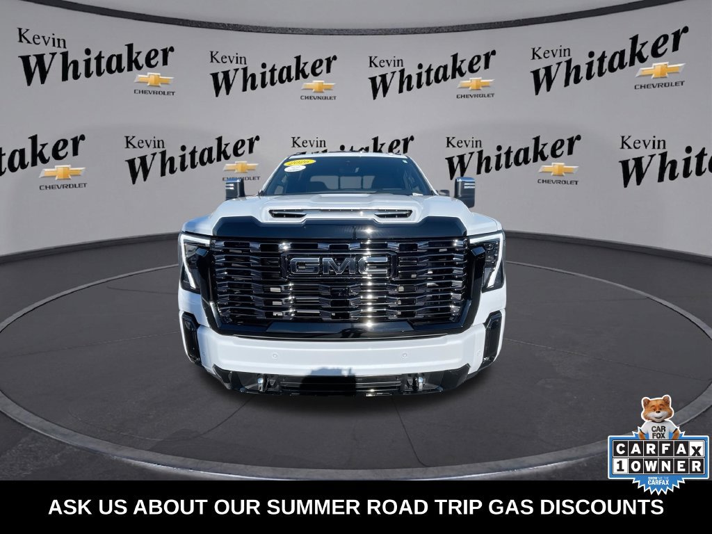 Used 2026 GMC Sierra 3500 Denali Ultimate AWD/4WD image 3