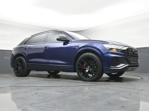 Used 2021 Audi Q8 Prestige w/ Prestige Package AWD/4WD image 10