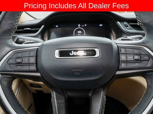 Used 2022 Jeep Grand Cherokee L Limited AWD/4WD image 22