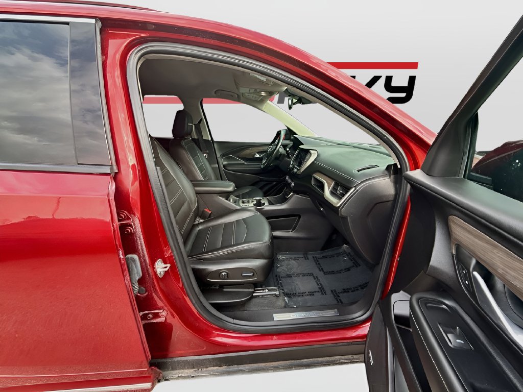 Used 2024 GMC Terrain Denali AWD/4WD image 29