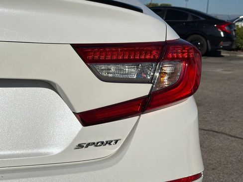 Used 2022 Honda Accord Sport image 14