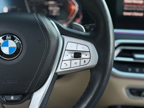 Used 2021 BMW X7 xDrive40i w/ Premium Package image 48