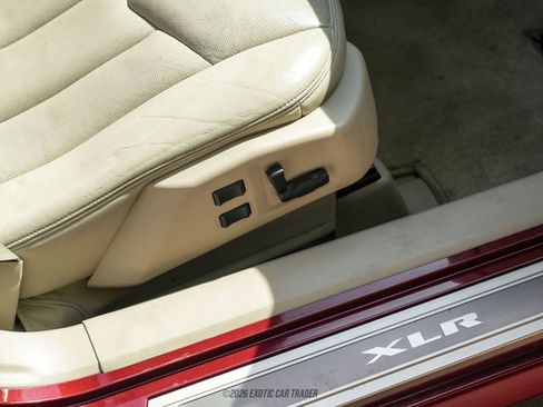 Used 2006 Cadillac XLR RWD image 57