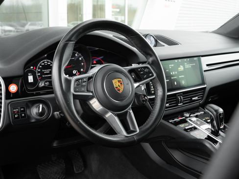 Used 2021 Porsche Cayenne Coupe AWD/4WD image 11