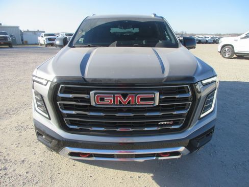 New 2026 GMC Yukon AT4 image 10