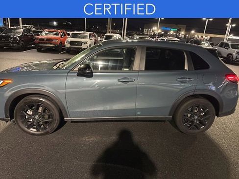 Used 2025 Honda HR-V Sport image 3