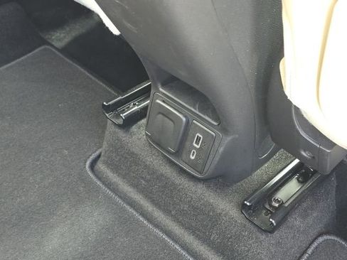 Used 2023 Buick Encore GX Essence w/ Experience Buick Package image 16