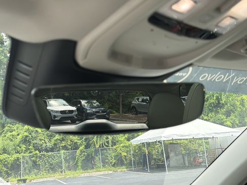 Certified 2023 Volvo XC90 B6 Ultimate w/ Protection Package Premier AWD/4WD image 27