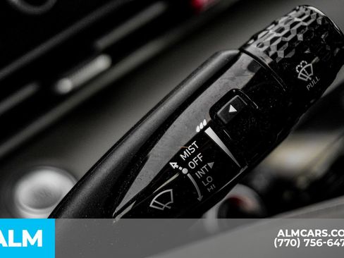 Used 2023 Hyundai Elantra SEL image 34