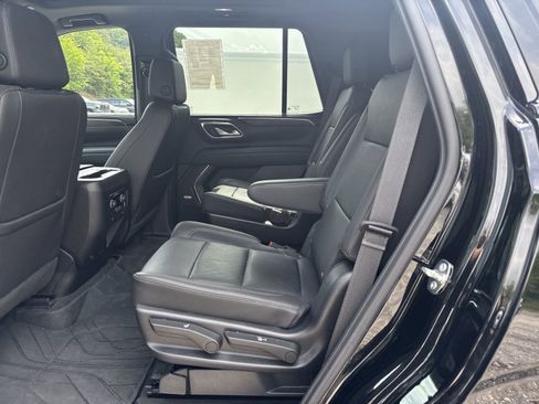 Used 2023 Chevrolet Tahoe Z71 w/ Luxury Package AWD/4WD image 25