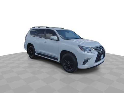 Used 2023 Lexus GX 460 w/ Black Line Special Edition AWD/4WD image 2