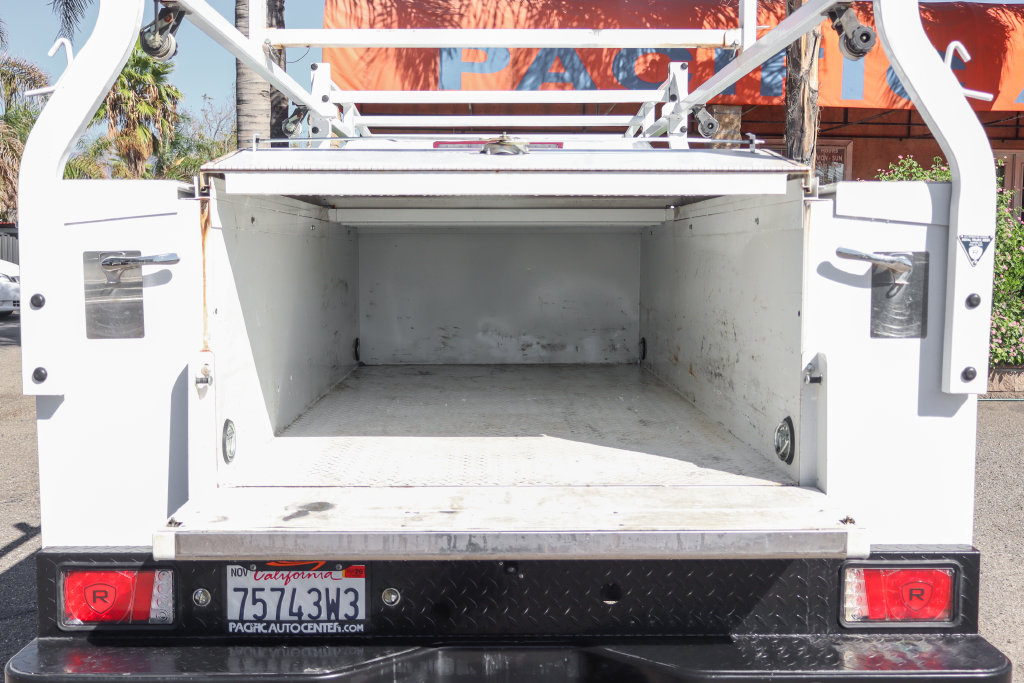 Used 2024 Chevrolet Silverado 2500 W/T w/ WT Convenience Package RWD image 9