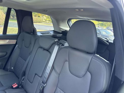 New 2026 Volvo XC90 B6 Plus w/ Protection Package Premier image 26
