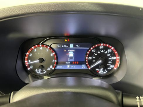 Used 2023 Nissan Frontier PRO-4X w/ Pro-4X Premium Package AWD/4WD image 14